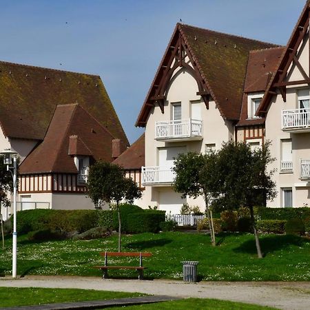 Jardin - A 50M De La Plage - Wifi - Parking Courseulles-sur-Mer Exteriér fotografie